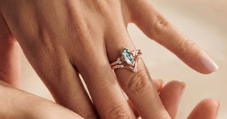 Best Metals for Moss Agate Rings: Gold, Rose Gold, Silver, and Platinum Compared