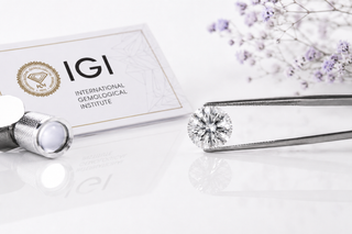 Lab Grown Diamonds: The Complete Guide