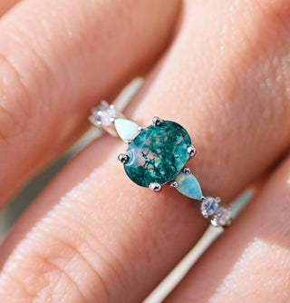 Can You Shower With a Moss Agate Ring?