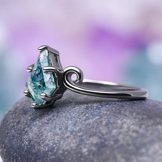 Green Moss Agate Twirl Couples Ring Set