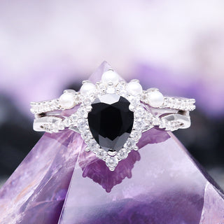 Briar Black Onyx & Pearl Couples Ring Set