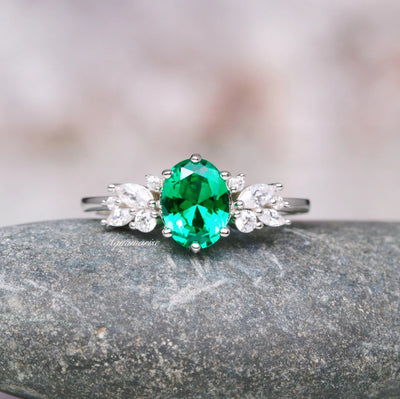 Emerald Green Couples Ring Set- His and Hers Wedding Band