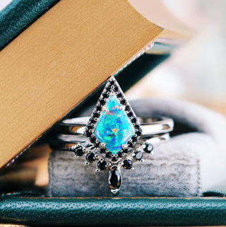 Galaxy Green Fire Opal Couples Ring Set