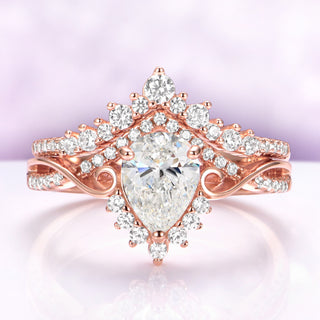 Faye Pear Shaped Lab-Grown Diamond Engagement Ring Set in Solid 14K Rose Gold