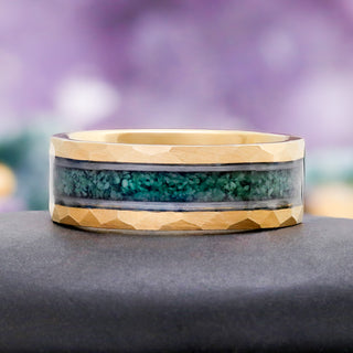 Green Moss Agate Hammered Men's Wedding Band in Gold Tungsten (8mm)