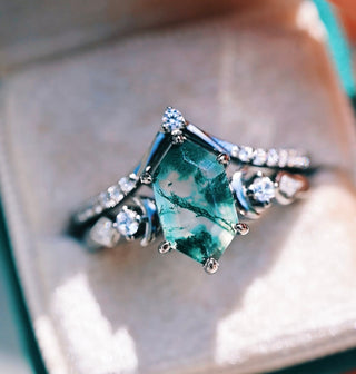Elara Moss Agate Crescent Moon Couples Ring Set