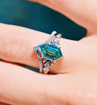 Elara Hexagon Pacific Green Moissanite & Crescent Moon Ring Set in Sterling Silver