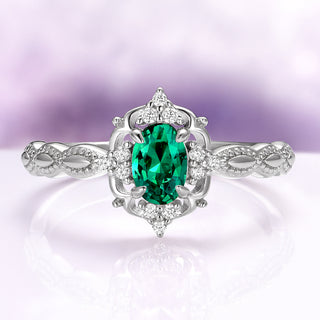 Vintage Emerald Ring in Sterling Silver