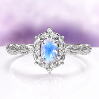 Vintage Moonstone Ring in Sterling Silver