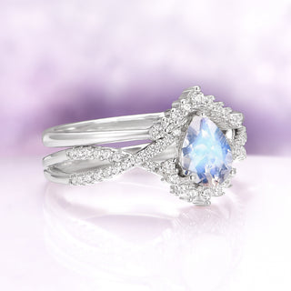 Alice Moonstone Engagement Ring Set in 14K White Gold