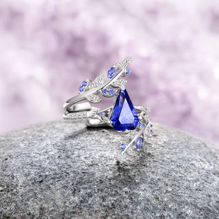 Fantasy Shield Cut Sapphire Leaf Couples Ring Set