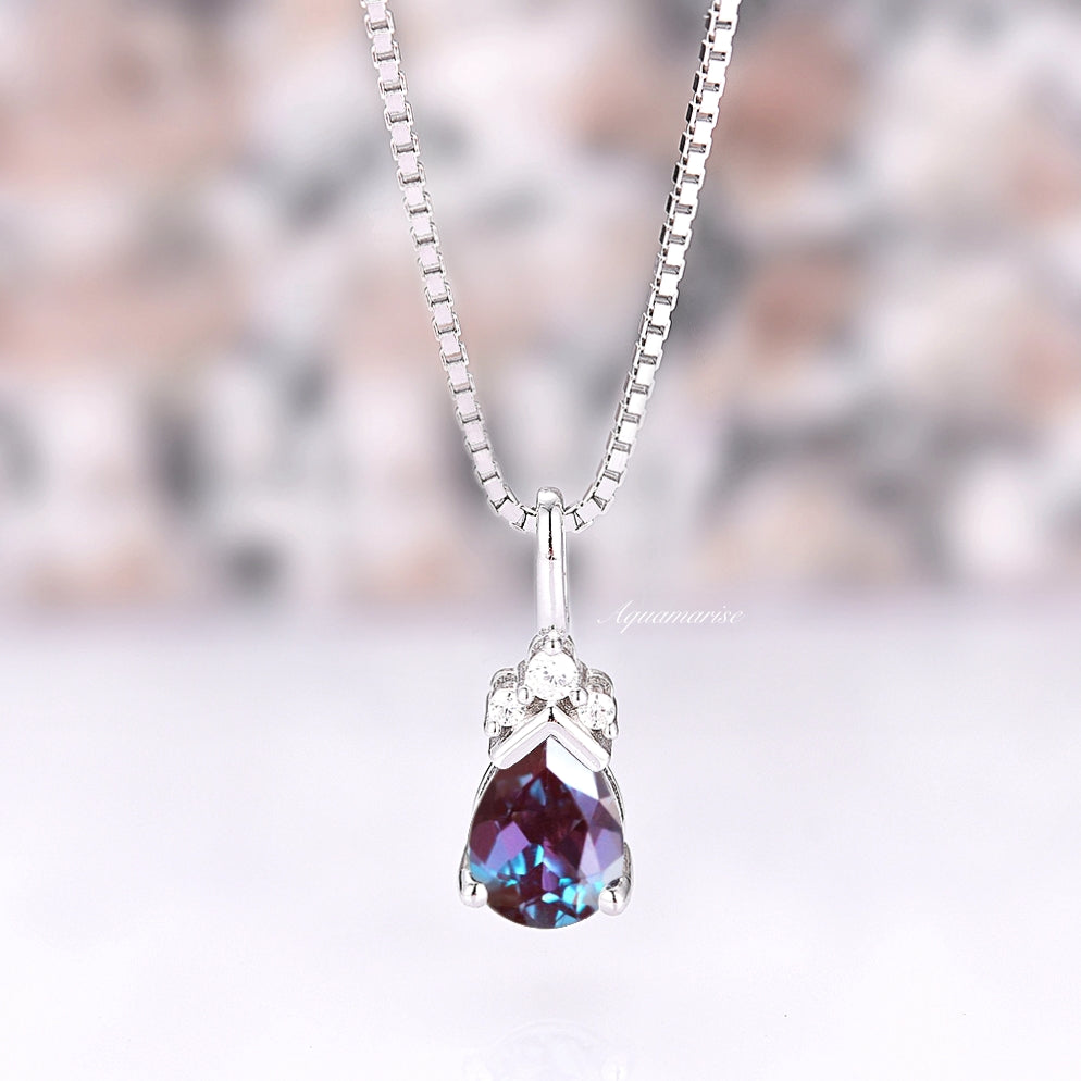 Minimalist Teardrop Alexandrite Necklace For Women- 925 Sterling Silver Color Changing Unique Gemstone Necklace- June Birthstone Jewelry