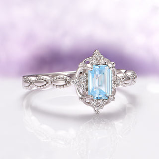 Vintage Aquamarine Ring in Sterling Silver