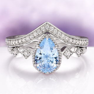 Teardrop Aquamarine Engagement Ring Set in 14K White Gold