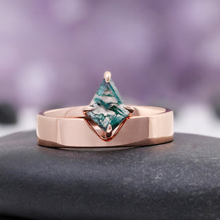 Minimalist Kite Cut Green Moss Agate Engagement Ring in 14K Solid Rose Gold by Aquamarise Gold, featuring a unique kite-shaped moss agate stone in a sleek rose gold band.