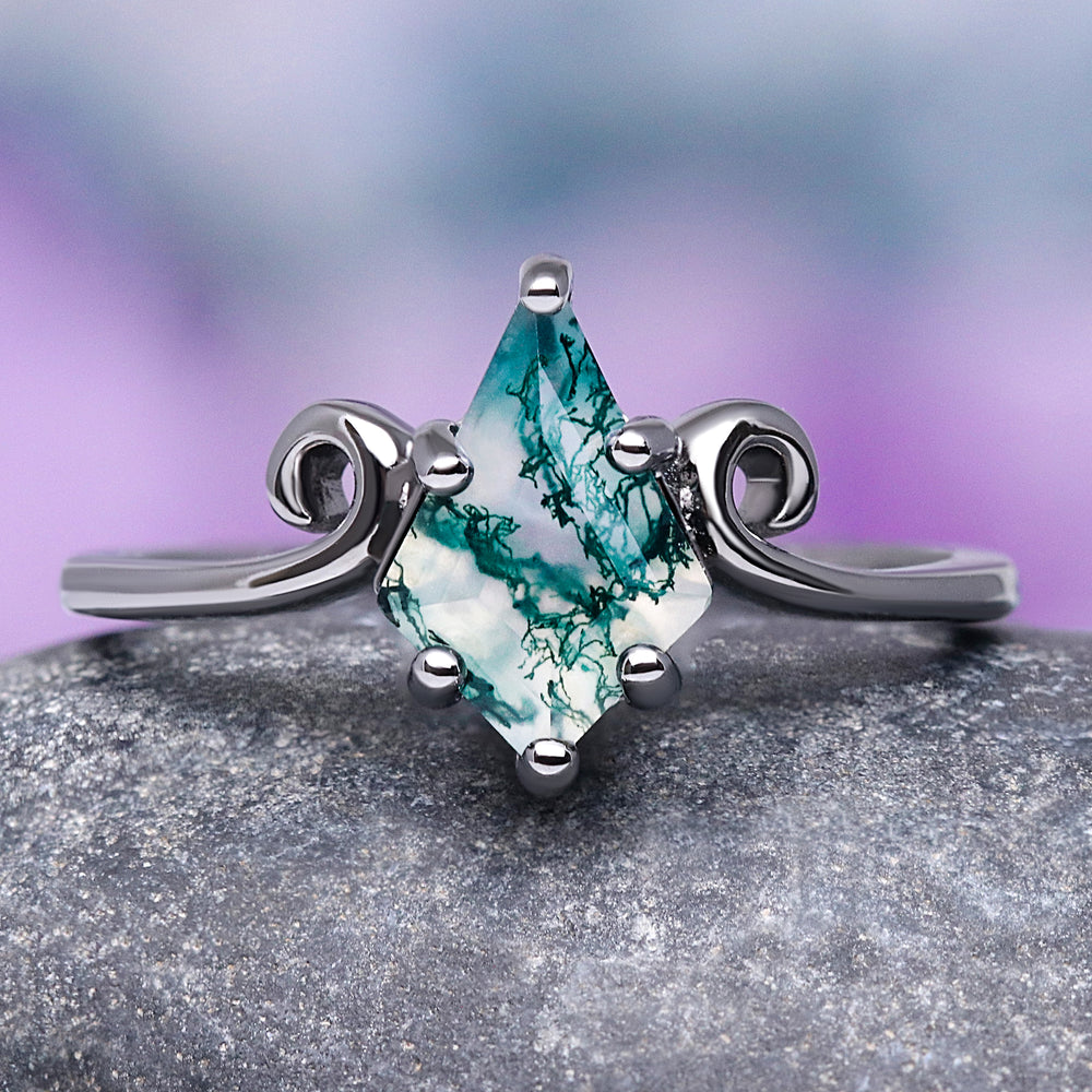 Moss agate ring in black ruthenium
