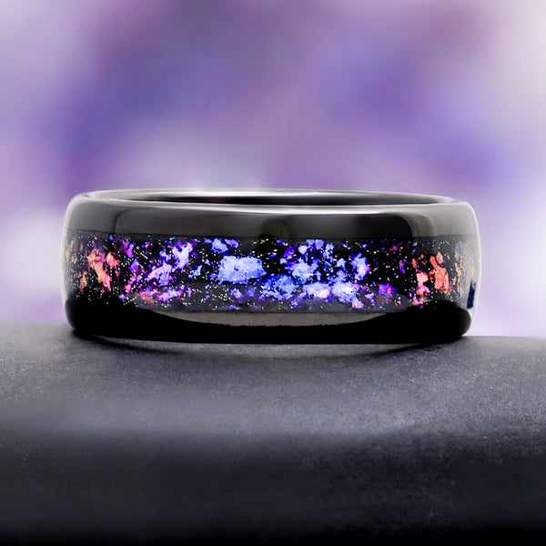 Cornflower Sapphire & Orion Nebula™ Couples Ring Set – side profile view