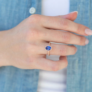 Unique tanzanite engagement ring by Aquamarise