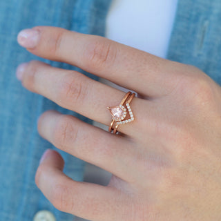 Unique morganite engagement ring by Aquamarise