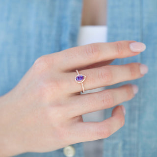 Unique alexandrite engagement ring by Aquamarise
