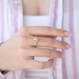 Unique morganite engagement ring by Aquamarise