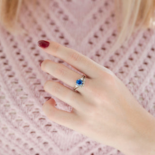 Hexagon Tanzanite Leaf Ring Set in Sterling Silver