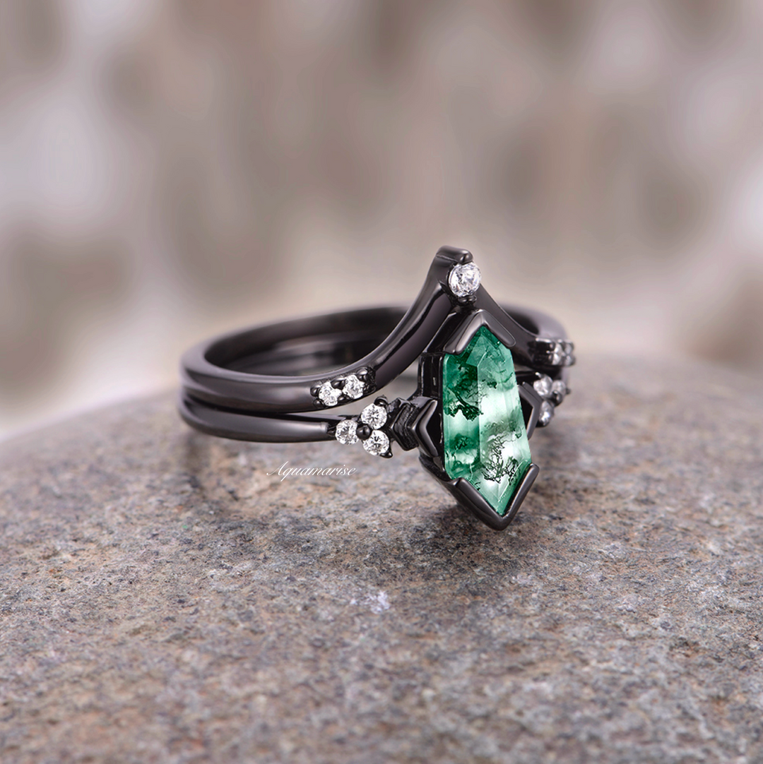 Coffin Kite Green Moss Agate Engagement Ring- Black Rhodium Filled