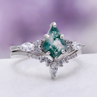 Skye Kite Green Moss Agate Ring by Aquamarise, a kite-cut green moss agate with marquise accents on a rhodium-finished band.