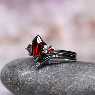 Coffin Kite Natural Red Garnet Ring Set- Black Rhodium Filled