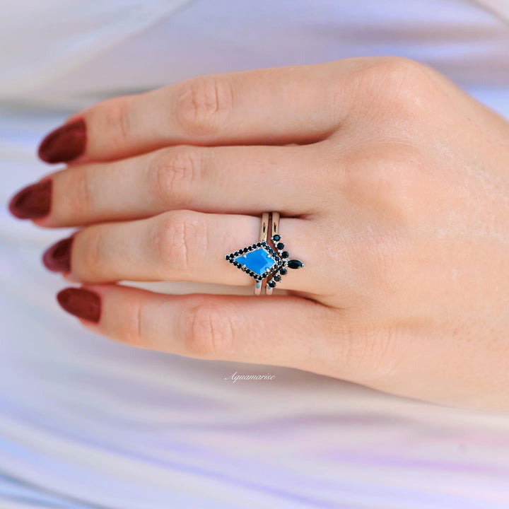 Opalescent Blue Sapphire & Black Onyx Ring Set- Sterling Silver