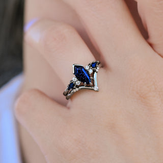 Kite Galaxy Sandstone (Starry Night) Ring Set in Black Ruthenium worn on the hand