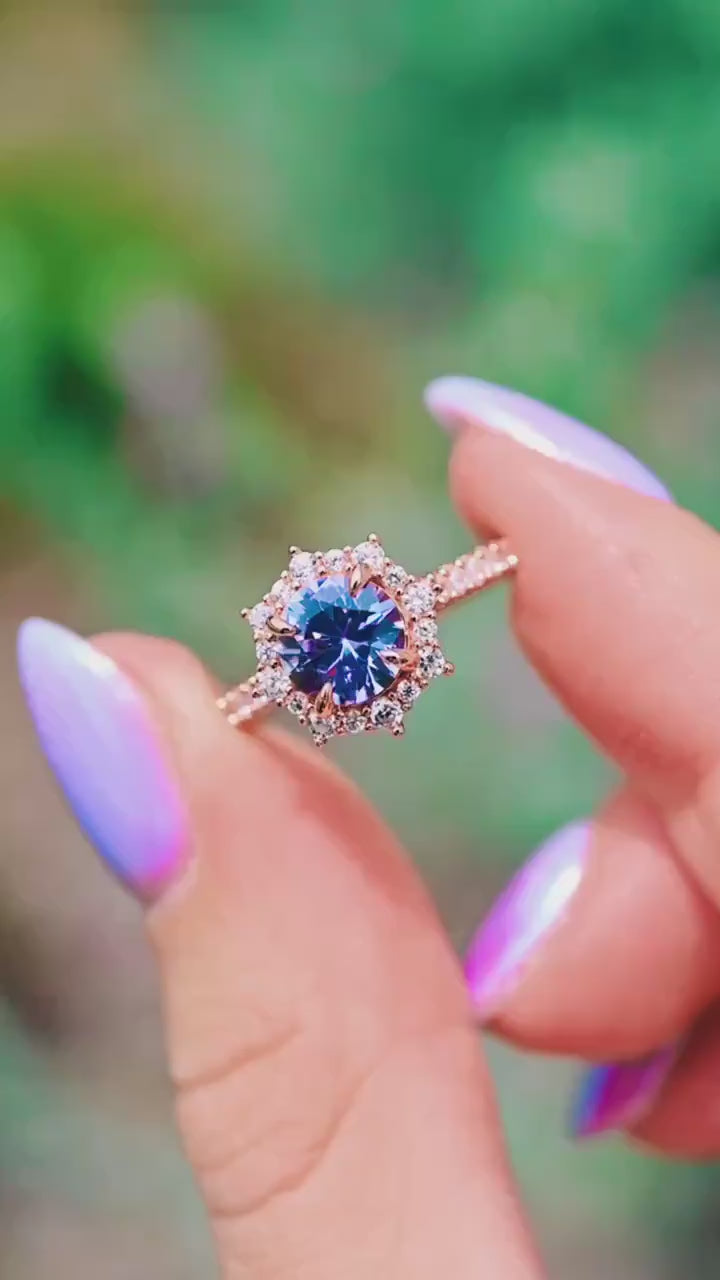 Video of the Aster alexandrite ring by Aquamarise, showing the color-changing stone in motion