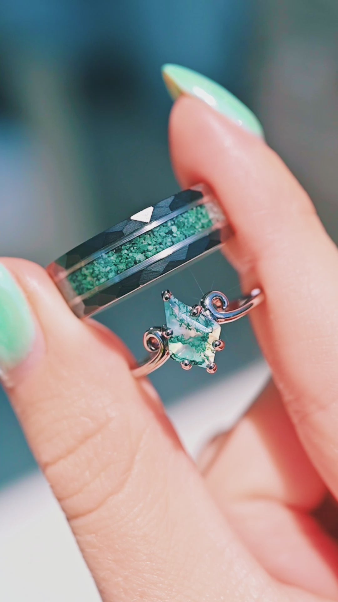 Green Moss Agate Twirl Couples Ring Set, Gothic Wedding Rings