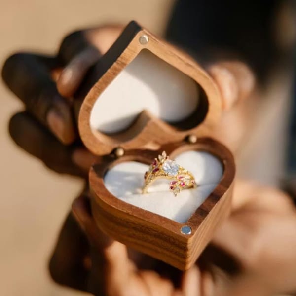 heart ring box proposal