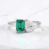 Toi et moi two stone engagement ring by Aquamarise shown in a ring style banner