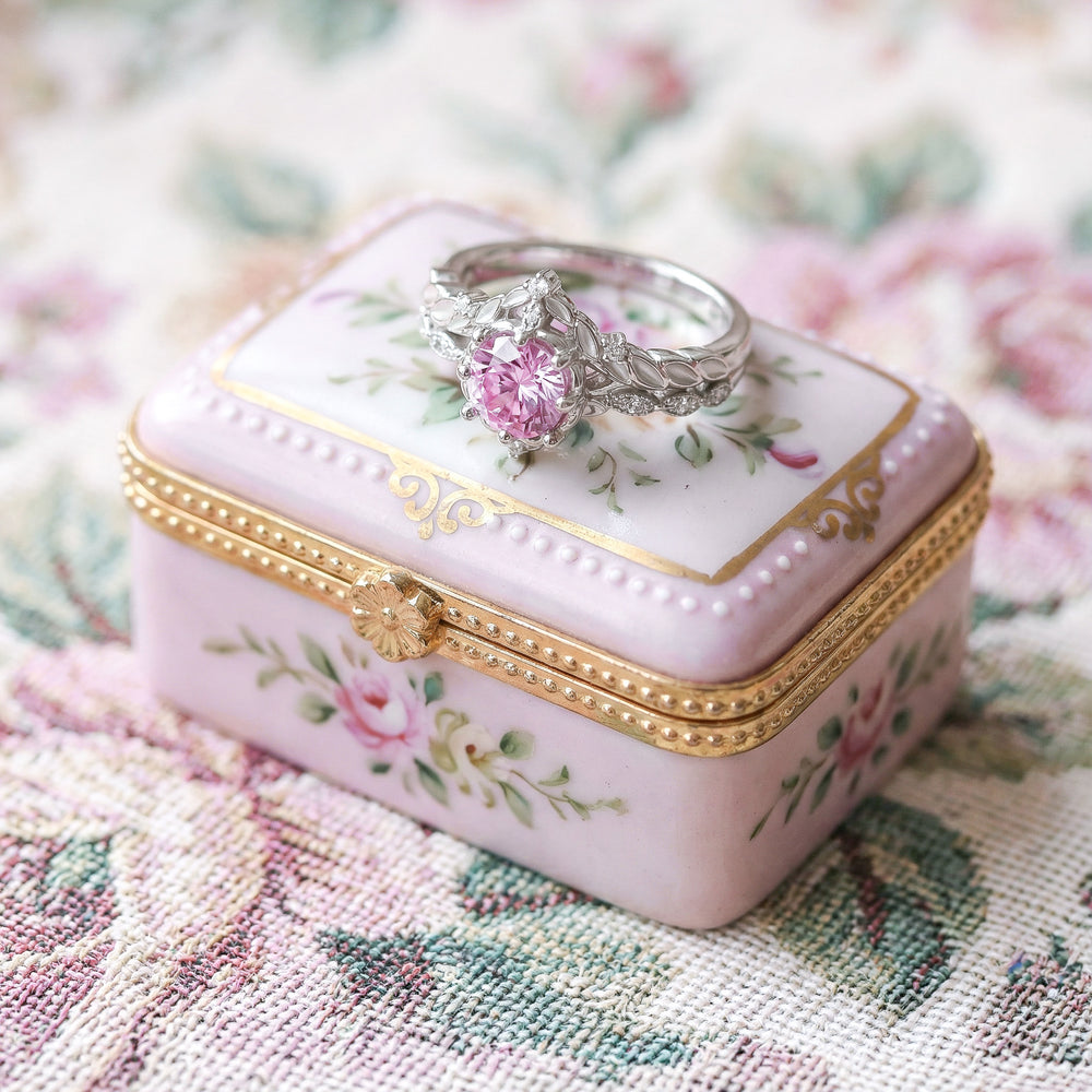 Vintage-style lavender ring