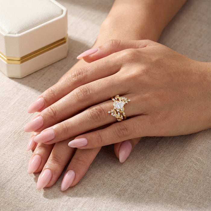 Engagement Ring Buying Guide
