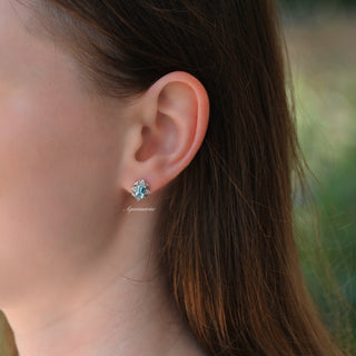 Vintage Aquamarine Stud Earrings in Sterling Silver