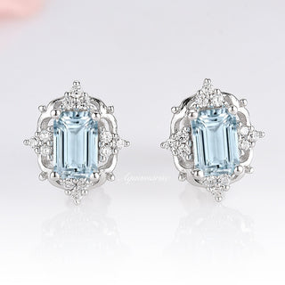 Vintage Aquamarine Stud Earrings in Sterling Silver