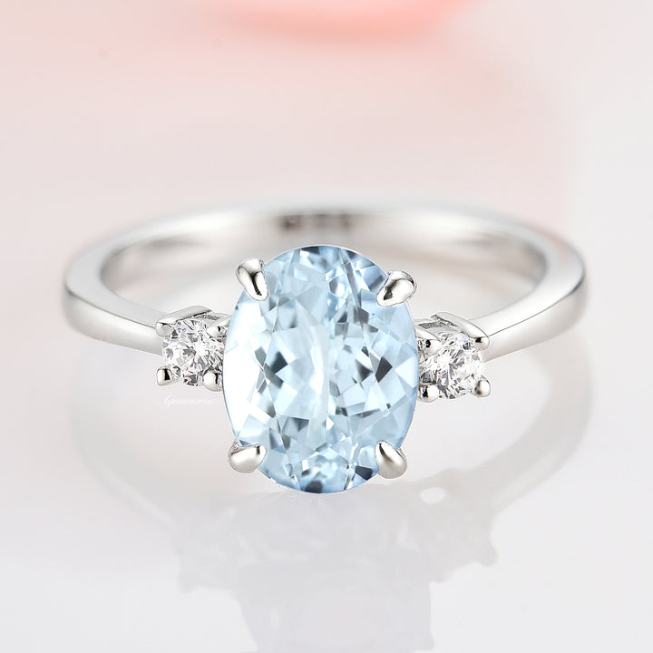 Everly Oval Cut Aquamarine Ring- 925 Sterling Silver