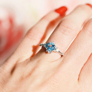 Vintage Round Cut Aquamarine Ring in Sterling Silver