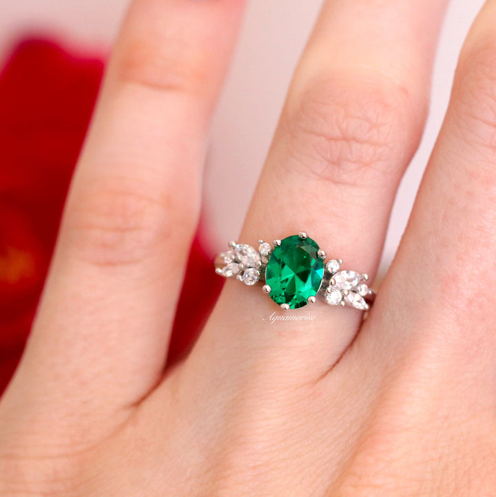 Lily Vintage Emerald Ring- 14K White Gold