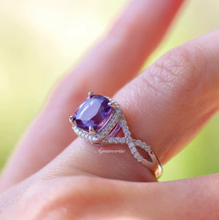 Flair Cushion Cut Natural Amethyst Ring in Sterling Silver
