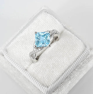 Sophia Twisted Vine Aquamarine Ring in Sterling Silver